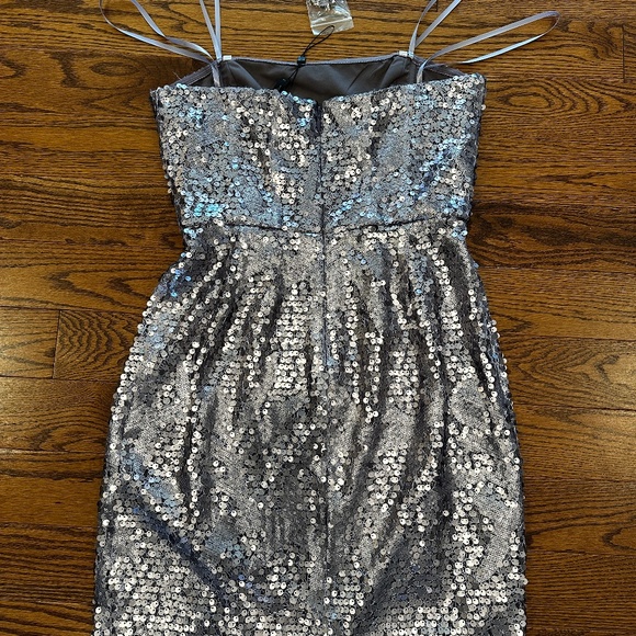 BCBG Max Azria Sequin strapless dress size 8 in lilac mist - Picture 2 of 7